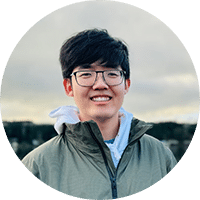 Oliver Liu Headshot